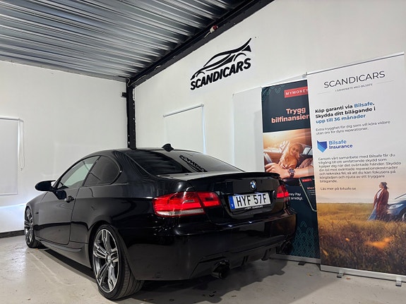 BMW 335i 11 of 30