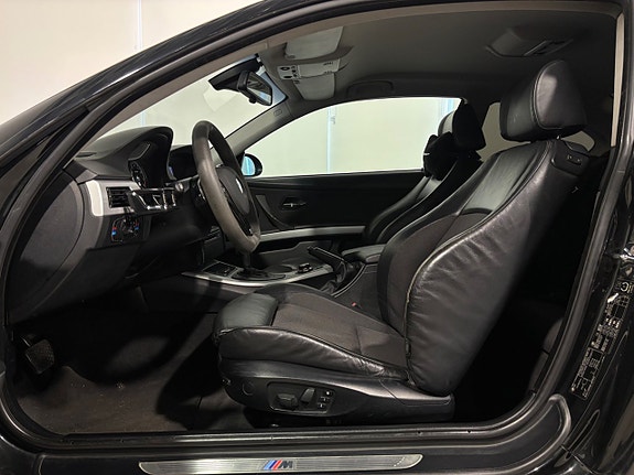 BMW 335i 26 of 30