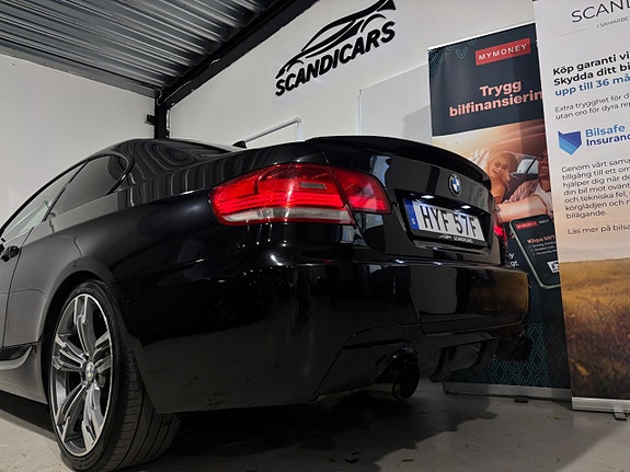 BMW 335i 12 of 30
