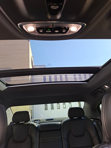 Volvo S60 18 of 28