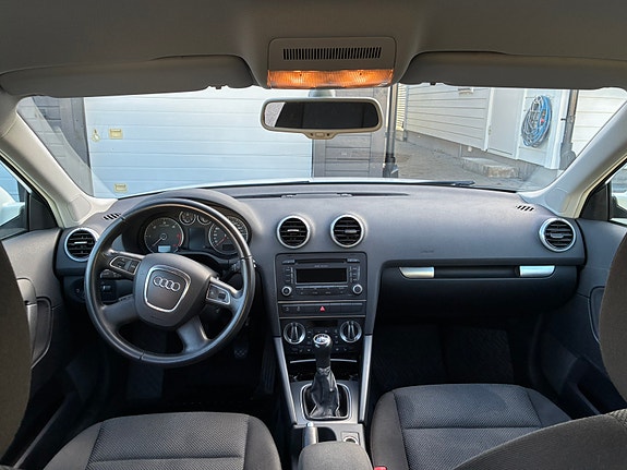 Audi A3 4 of 5