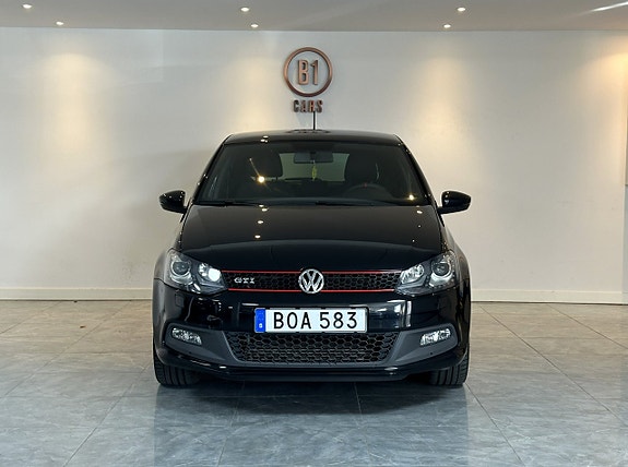Volkswagen Polo 6 of 18
