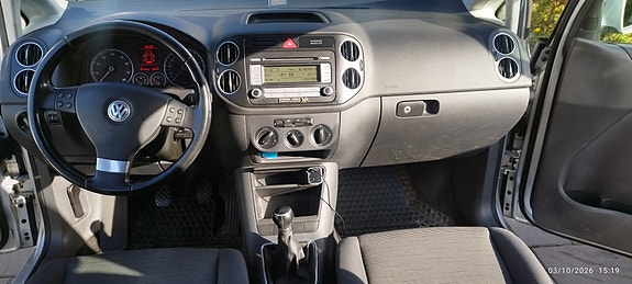 Volkswagen Golf Plus 11 of 14