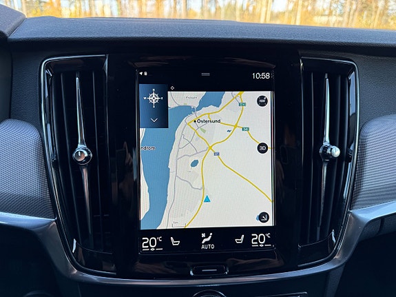 Volvo V90 Cross Country 16 of 22