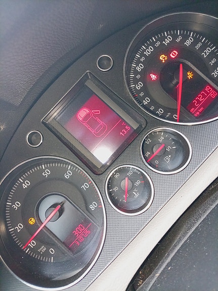 Volkswagen Passat 8 of 8
