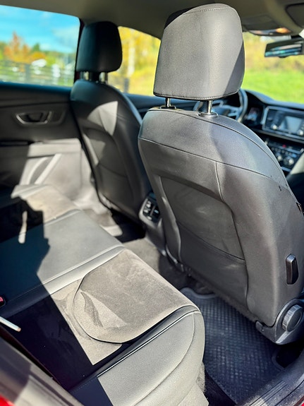 Seat Leon 9 of 11