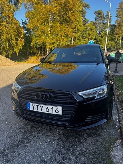 Audi A3 4 of 11