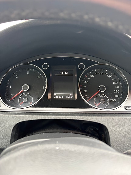 Volkswagen Passat 6 of 8