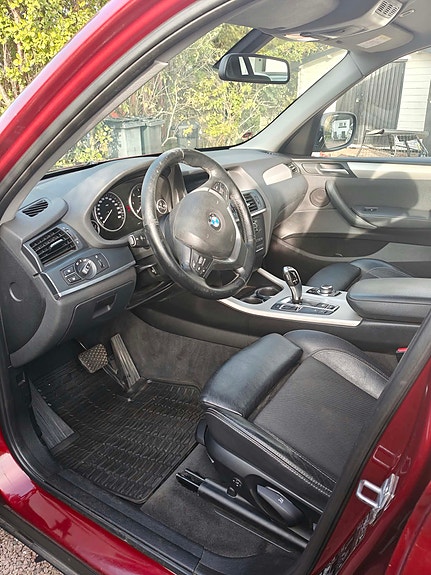 BMW X3 6 of 9