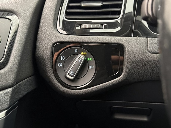 Volkswagen Golf I 30 of 30