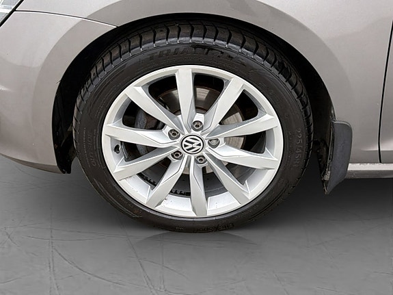 Volkswagen Golf I 26 of 30