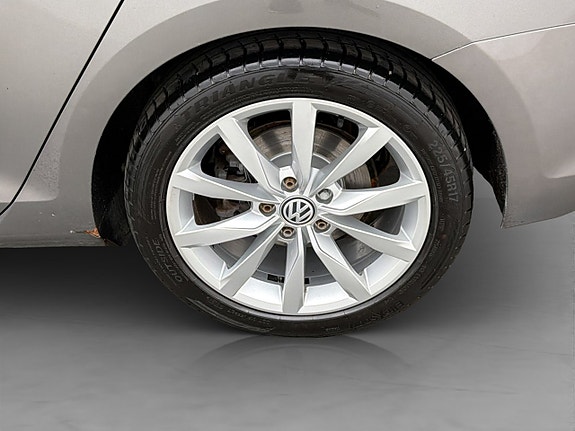 Volkswagen Golf I 27 of 30