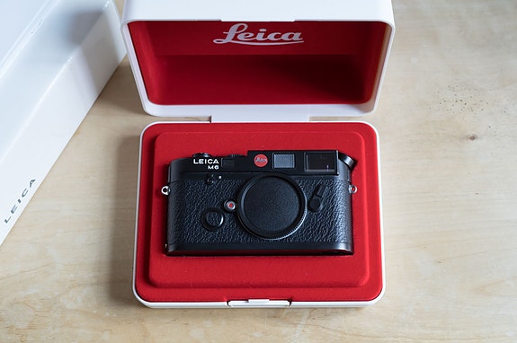 Product image 1 of 6