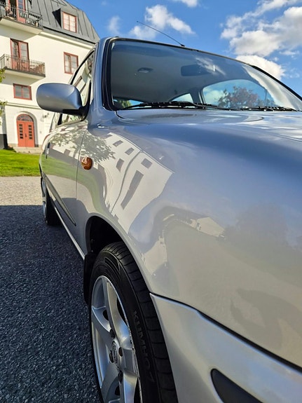 Nissan Micra 8 of 18