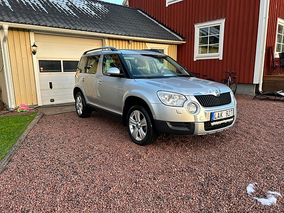 Skoda Yeti 2 of 15