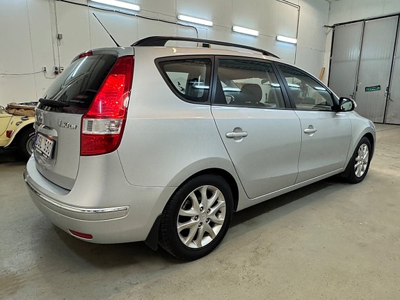 Hyundai i30 7 of 24