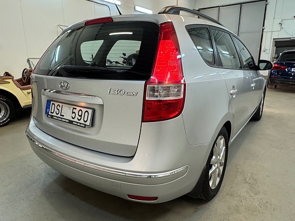 Hyundai i30 8 of 24