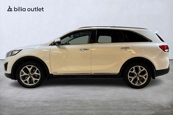 Kia Sorento 9 of 30