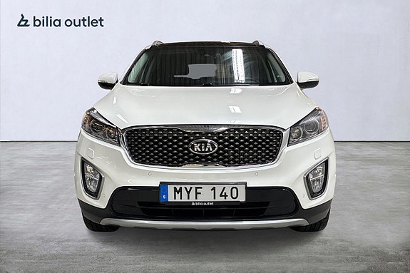Kia Sorento 3 of 30