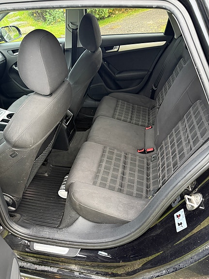 Audi A4 10 of 10