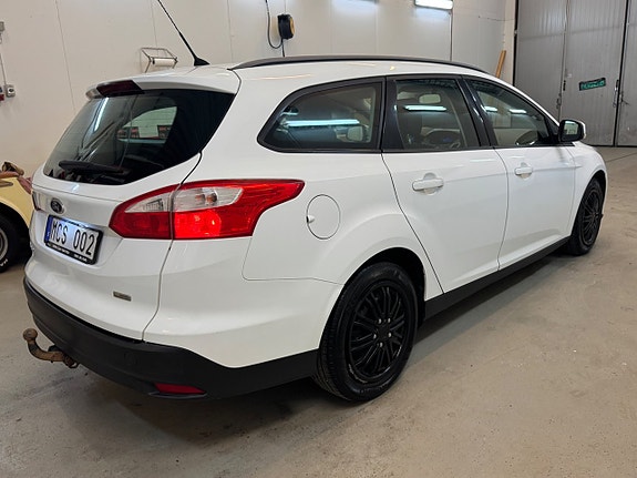 Ford Focus 7 of 24