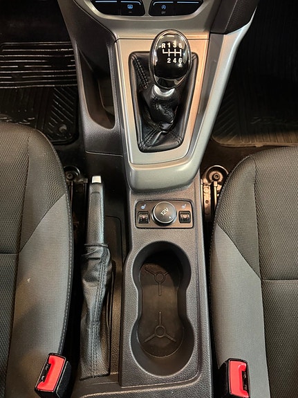 Ford Focus 16 of 24