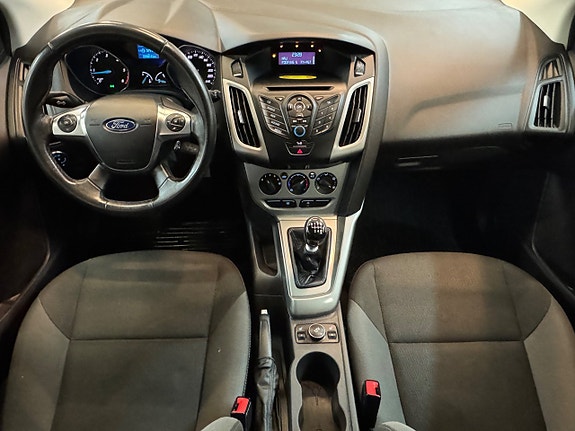 Ford Focus 13 of 24