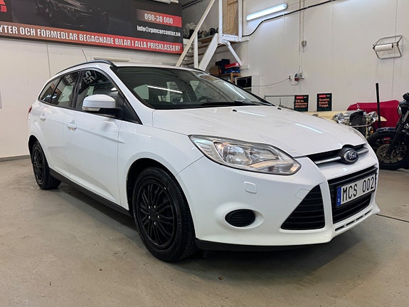 Ford Focus 2 of 24