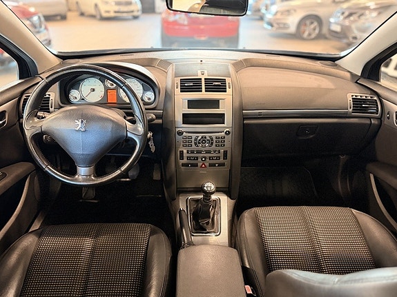 Peugeot 407 8 of 11