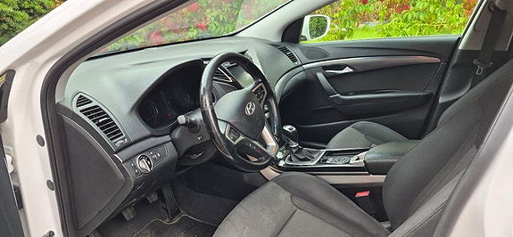 Hyundai i40 3 of 10