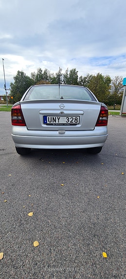 Opel Astra 6 of 8