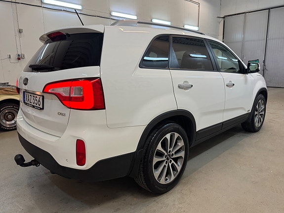 Kia Sorento 7 of 30