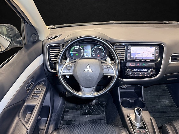 Mitsubishi Outlander 13 of 22