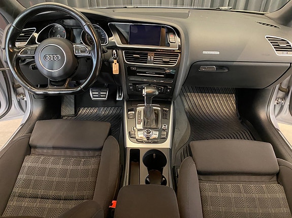 Audi A5 6 of 30