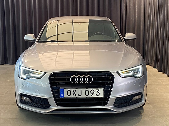 Audi A5 4 of 30
