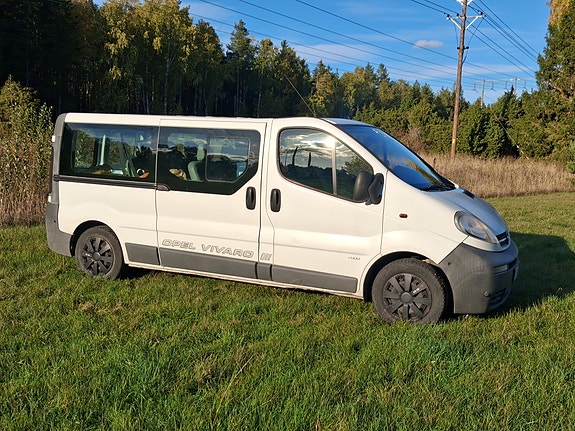Opel Vivaro 3 of 5