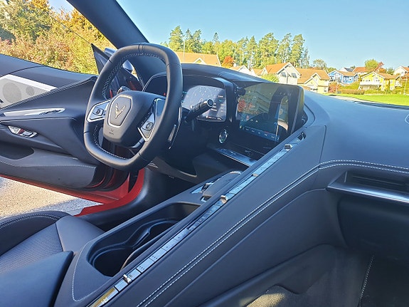 Chevrolet Corvette 17 of 30
