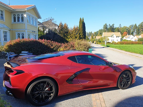 Chevrolet Corvette 12 of 30