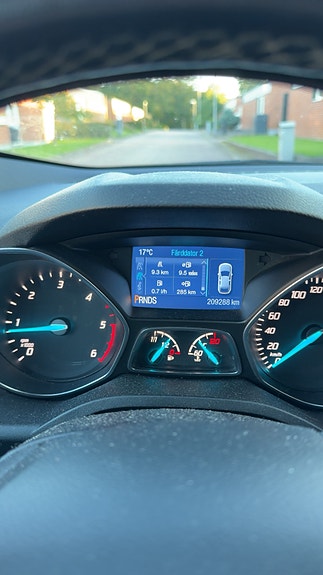 Ford Kuga 4 of 6