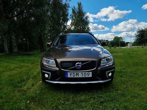 Volvo XC70 10 of 13