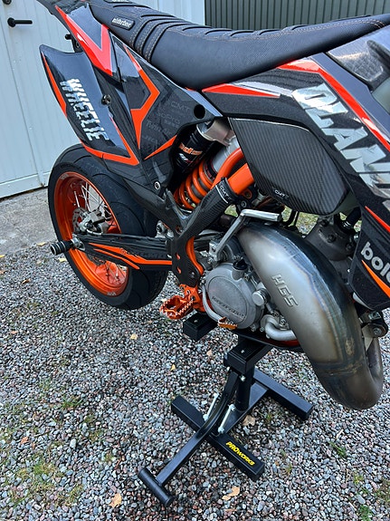KTM 125 EXC 2016 2 of 5