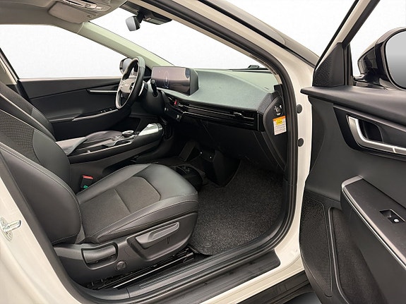 Kia EV6 16 of 30