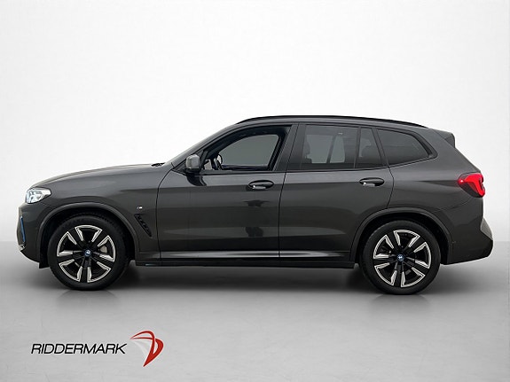 BMW iX3 5 of 30