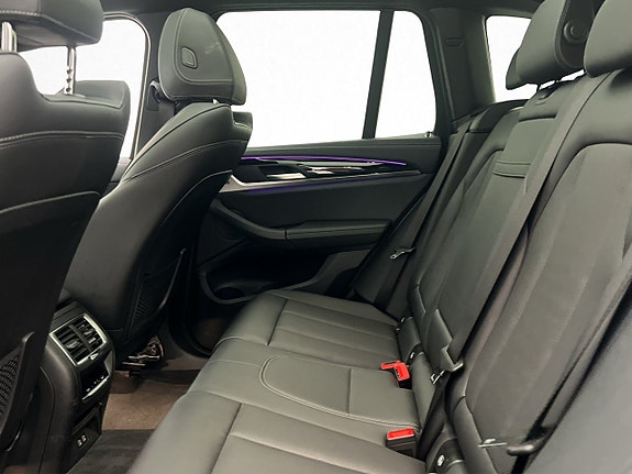 BMW iX3 17 of 30
