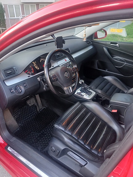 Volkswagen Passat 5 of 13