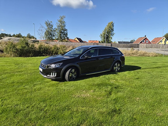 Peugeot 508 RXH 4 of 10