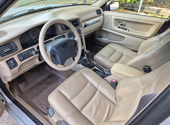 Volvo S70 9 of 13