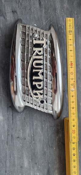 Product image 1 of 2