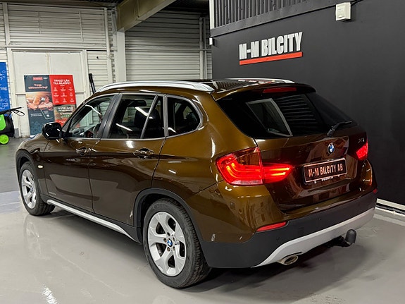 BMW X1 3 of 10
