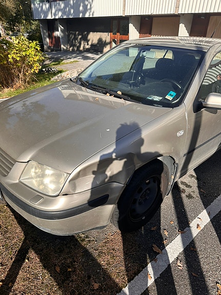 Volkswagen Bora 6 of 11